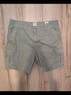 RedHead Olive Cargo Shorts with Side Flap Pockets